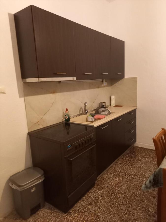 Alas House أغيا ترياس المظهر الخارجي الصورة