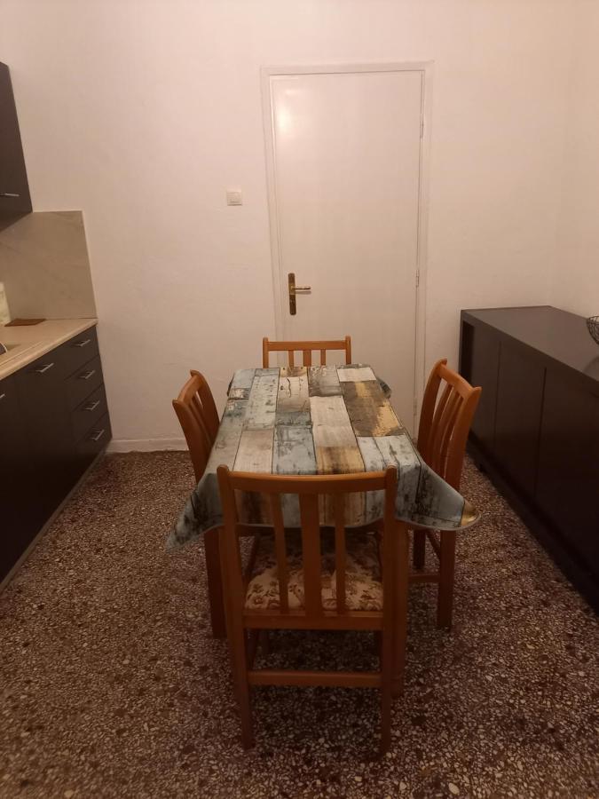 Alas House أغيا ترياس المظهر الخارجي الصورة