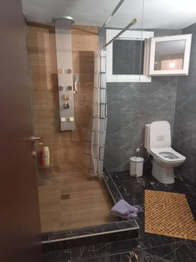 Alas House أغيا ترياس المظهر الخارجي الصورة